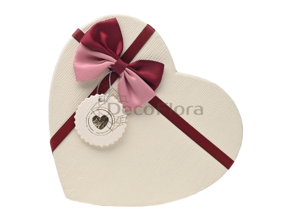 Коробка из набора сердце с бантиком 22*20*9см бордо